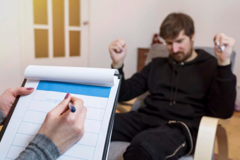 12-Step vs. Non-12-Step Programs - Genesis House